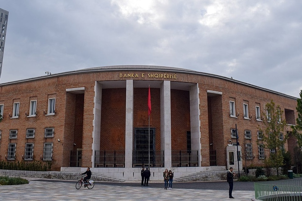 Banka e Shqiperise mban te pandryshuar normen baze te interesit